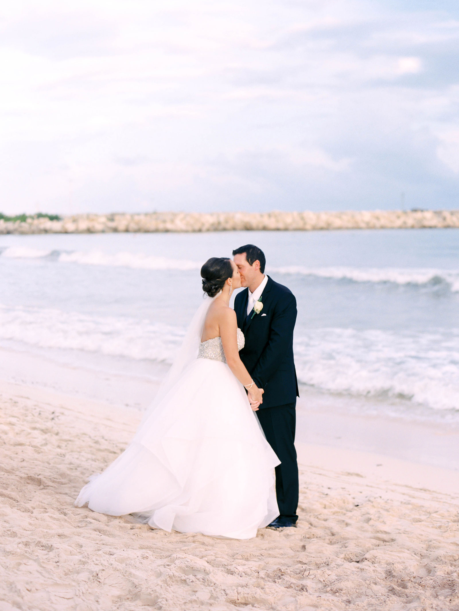 Now-Jade-Riviera-Cancun-Destination-Wedding-35