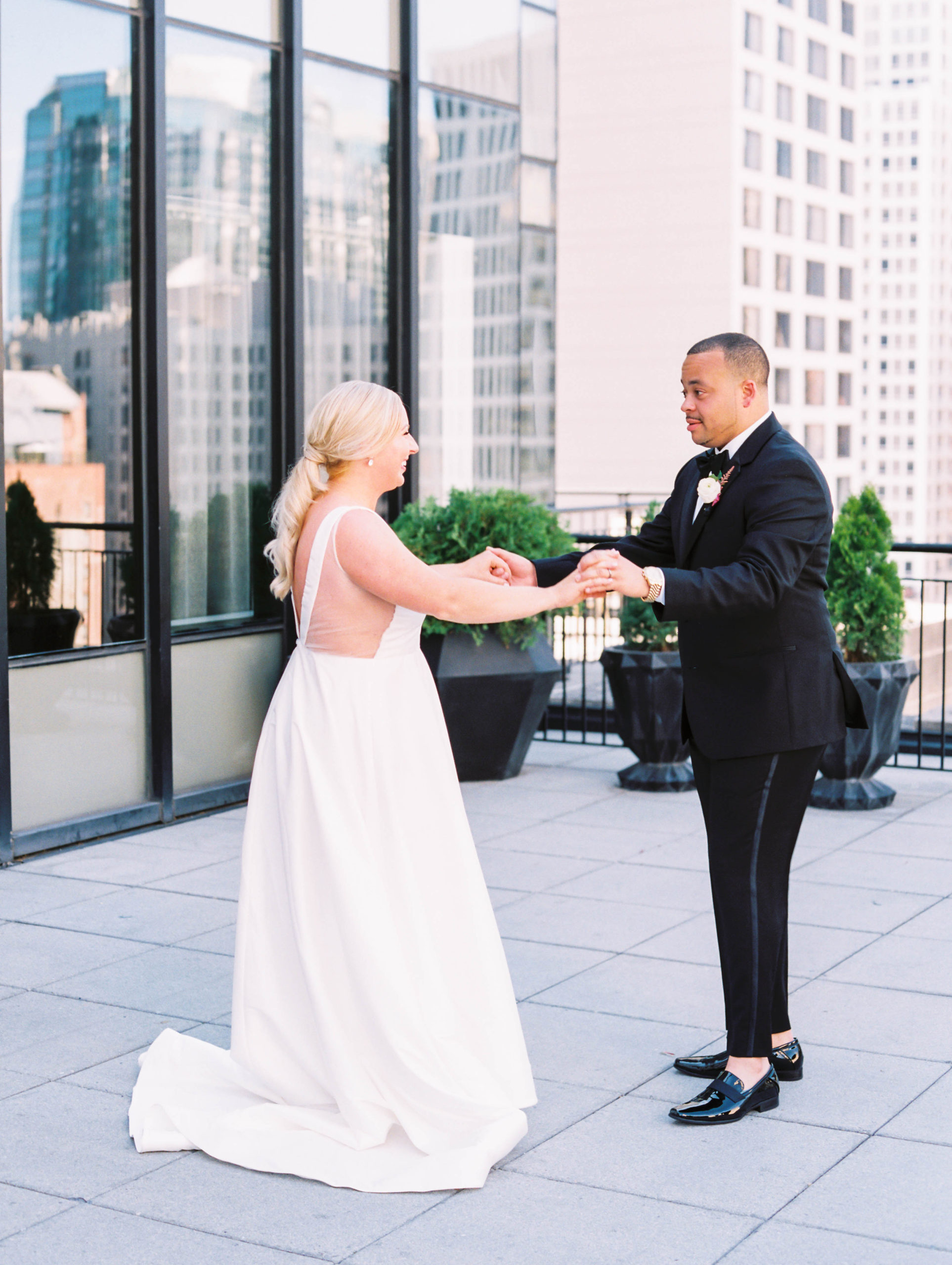 Intimate Chicago rooftop wedding first dance