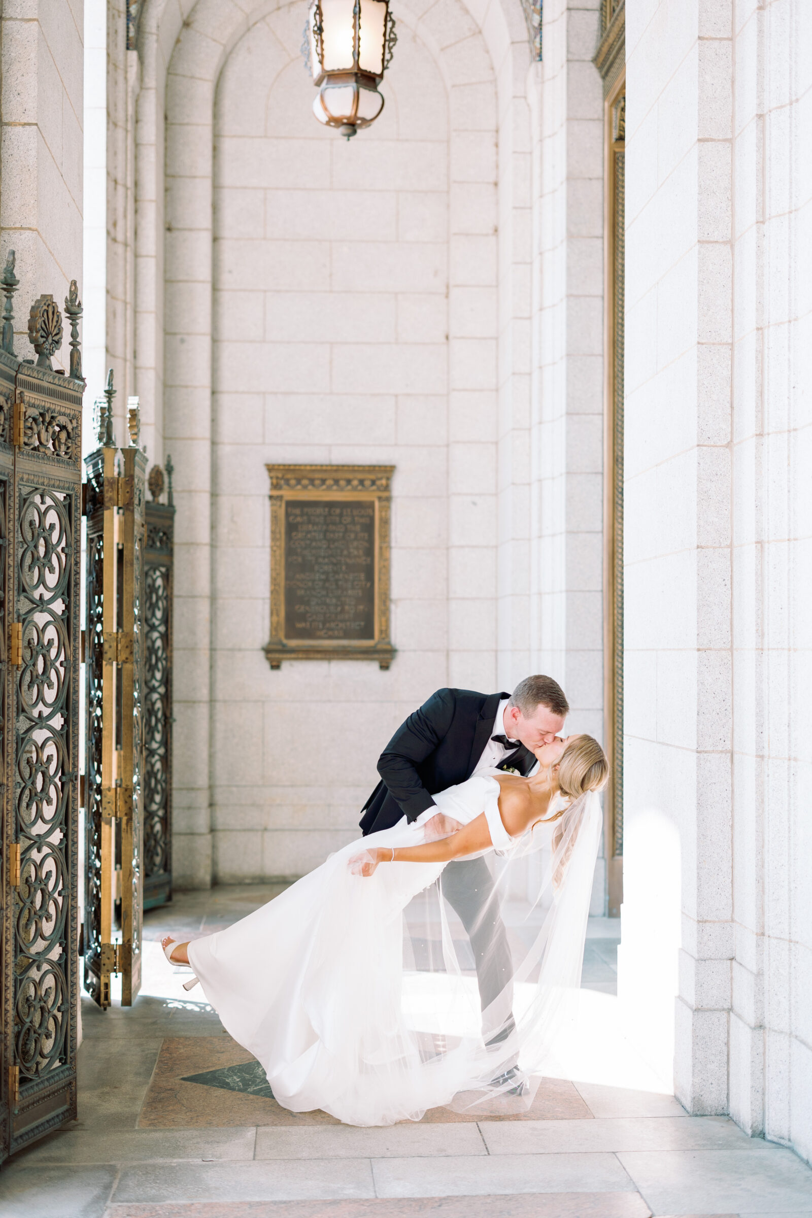 St Louis Central Library Wedding Day photography